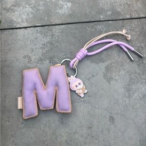 LABUBU - Pin for love letter pendant blind box M